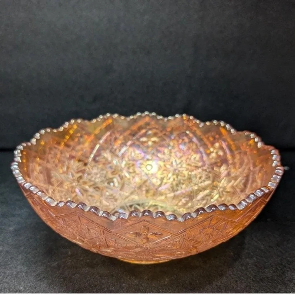 Imperial Hattie Marigold Carnival Glass Bowl, Glassware, Iridescent Centerpiece‎